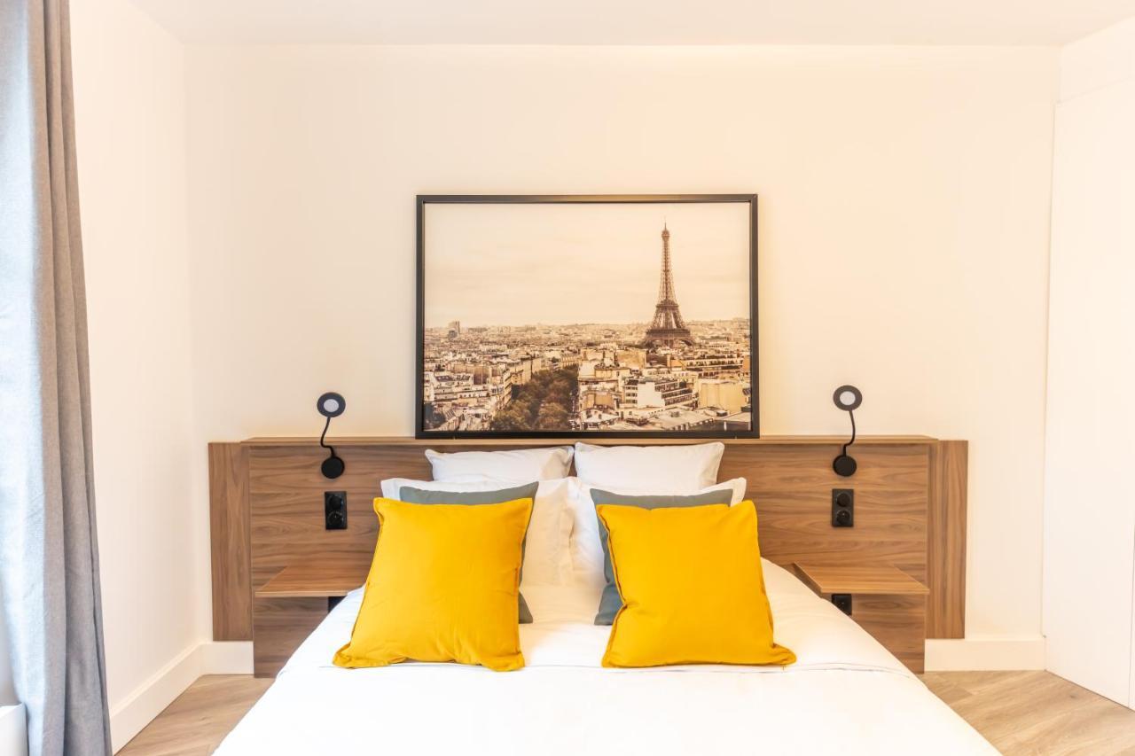 Enjoy The Traditional Parisian Life Apartment Exterior photo